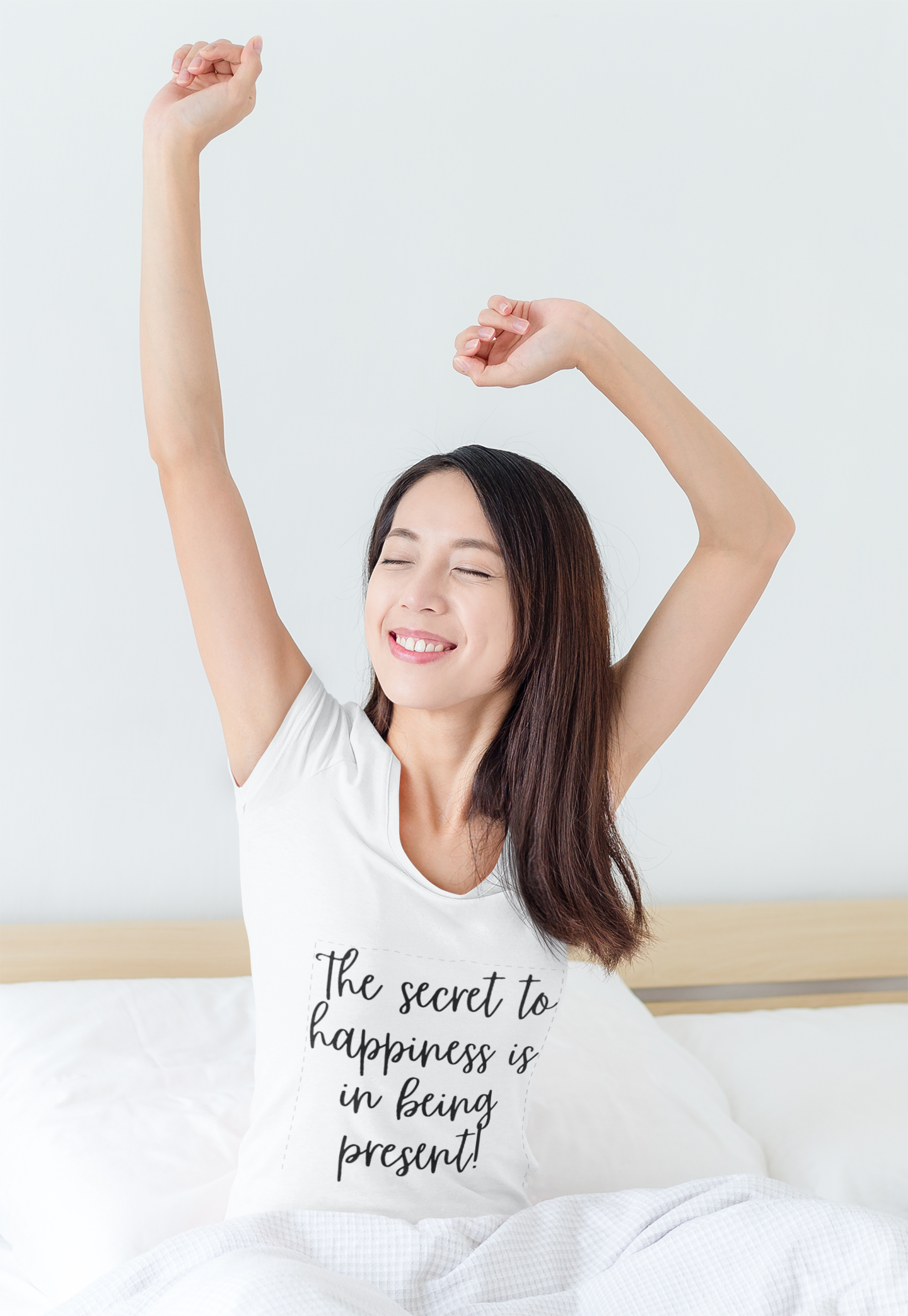 'THE SECRET TO HAPPINESS IS BEING PRESENT'. Relaxed, Soft T-Shirt